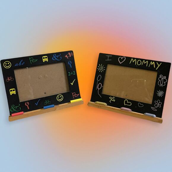 TWO CHALKBOARD STYLE 4X6 PHOTO FRAMES-PERFECT FOR SCHOOL PICTURES! - Picture 1 of 4